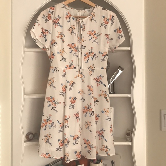 Lush Dresses & Skirts - Short sleeve dress by Lush